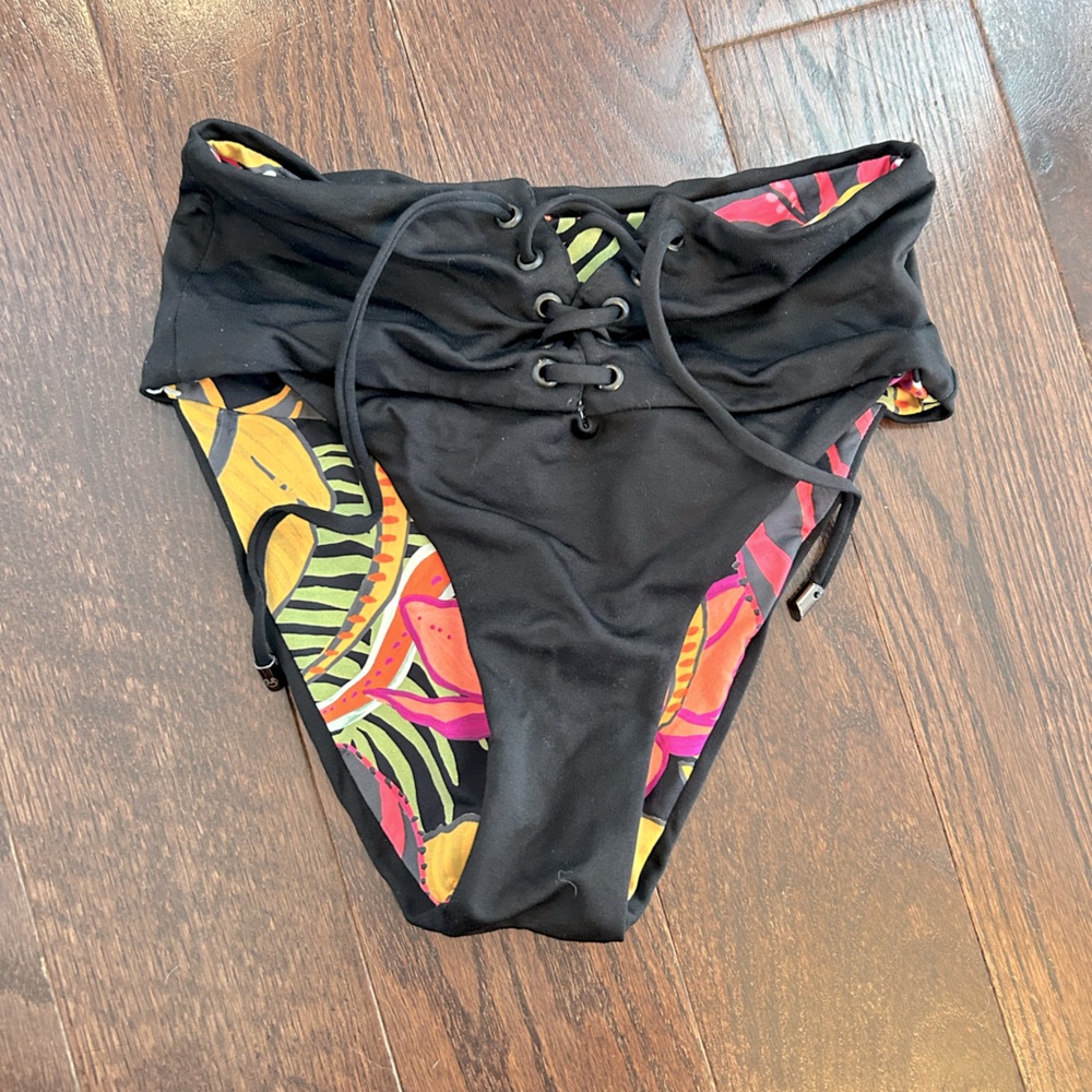 Women’s Maaji High Rise Laced Up Reversible Tropical Bikini Bottom